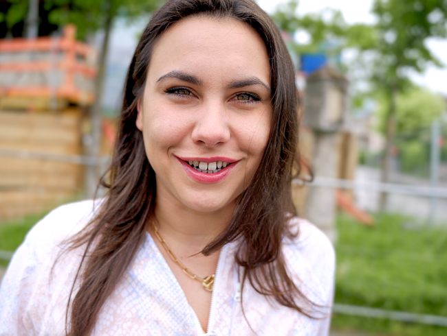 Jenny_Stella Porno Video: OMG-Überraschung! Bauleiter fi*tET mich zum ORGASMUS und ZERfi**T alle lö**er!