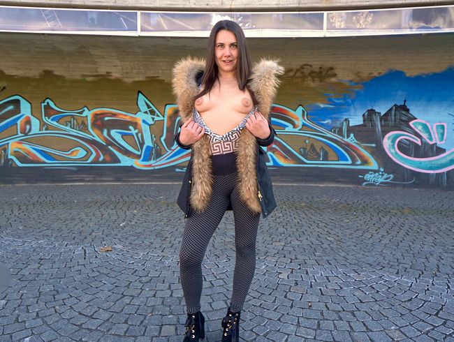 Jenny_Stella Porno Video: OMG! KRASSE PANNE beim USER-DREH