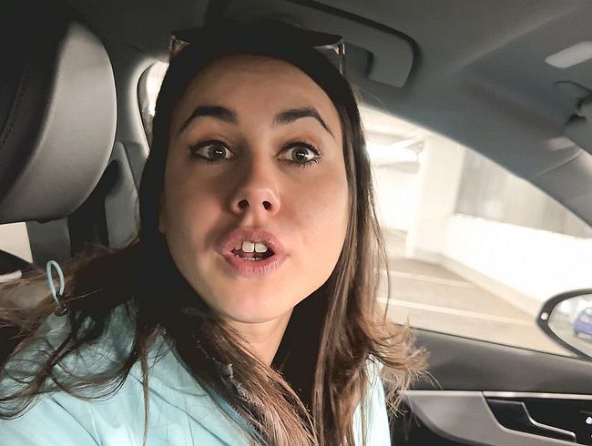 Jenny_Stella Porno Video: Stiefbrüderchen (18 ) – sag Mami und Daddy nichts! Mega ana*-SQUIRT UND musc**-besa**ng!